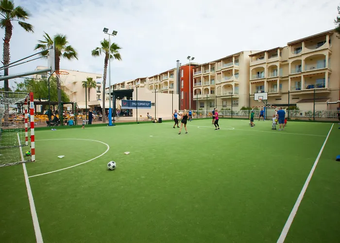 Grupotel Alcudia Pins فندق 3*