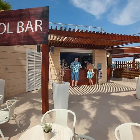 Grupotel Alcudia Pins 酒店 3*