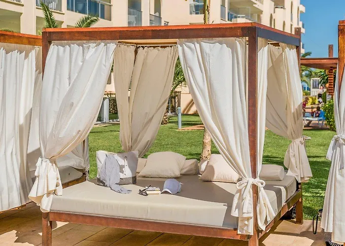 Grupotel Alcudia Pins Готель